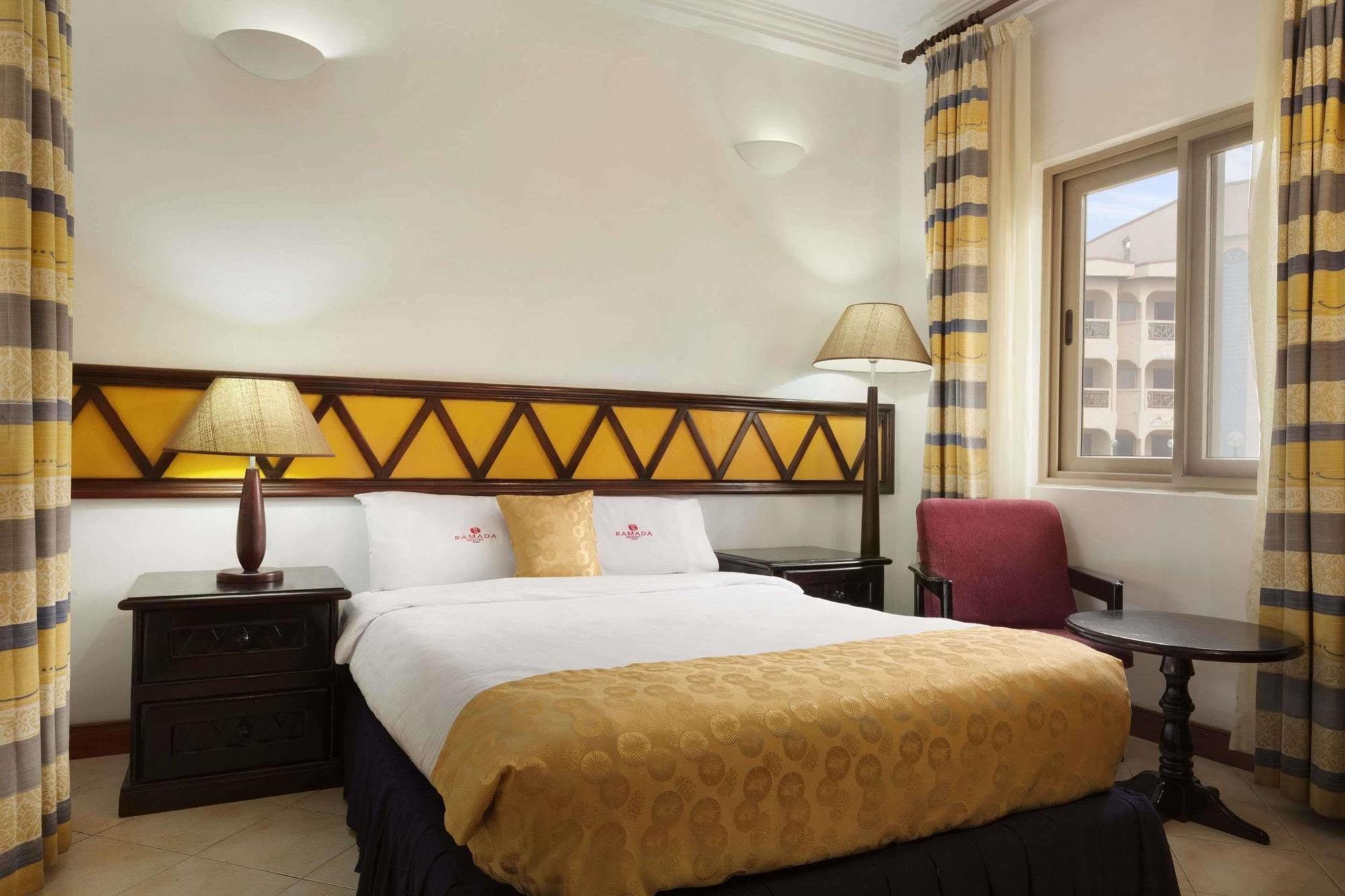 Ramada Resort Аккра Екстер'єр фото