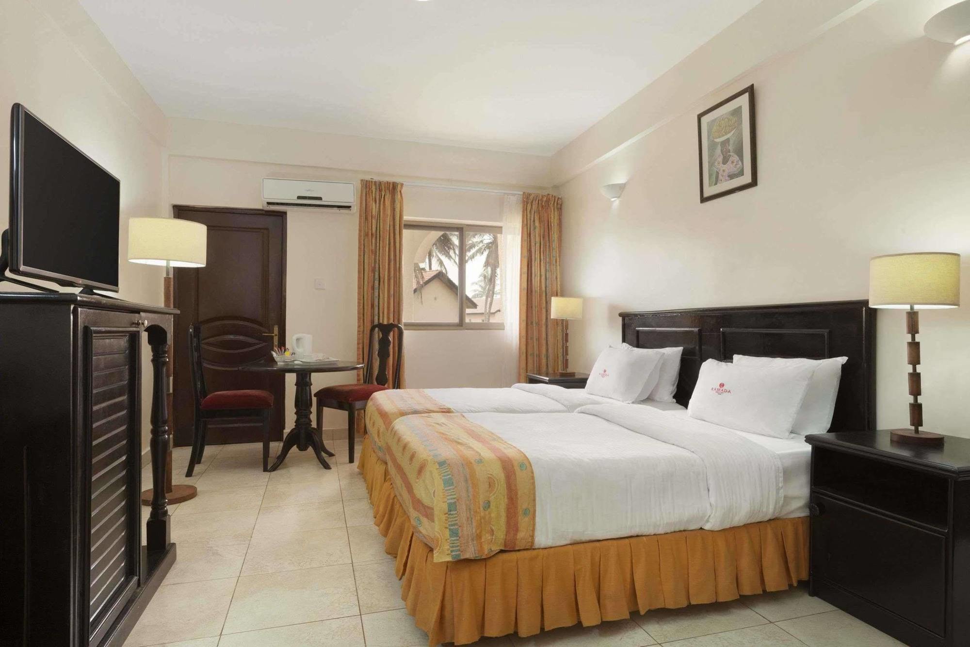 Ramada Resort Аккра Екстер'єр фото