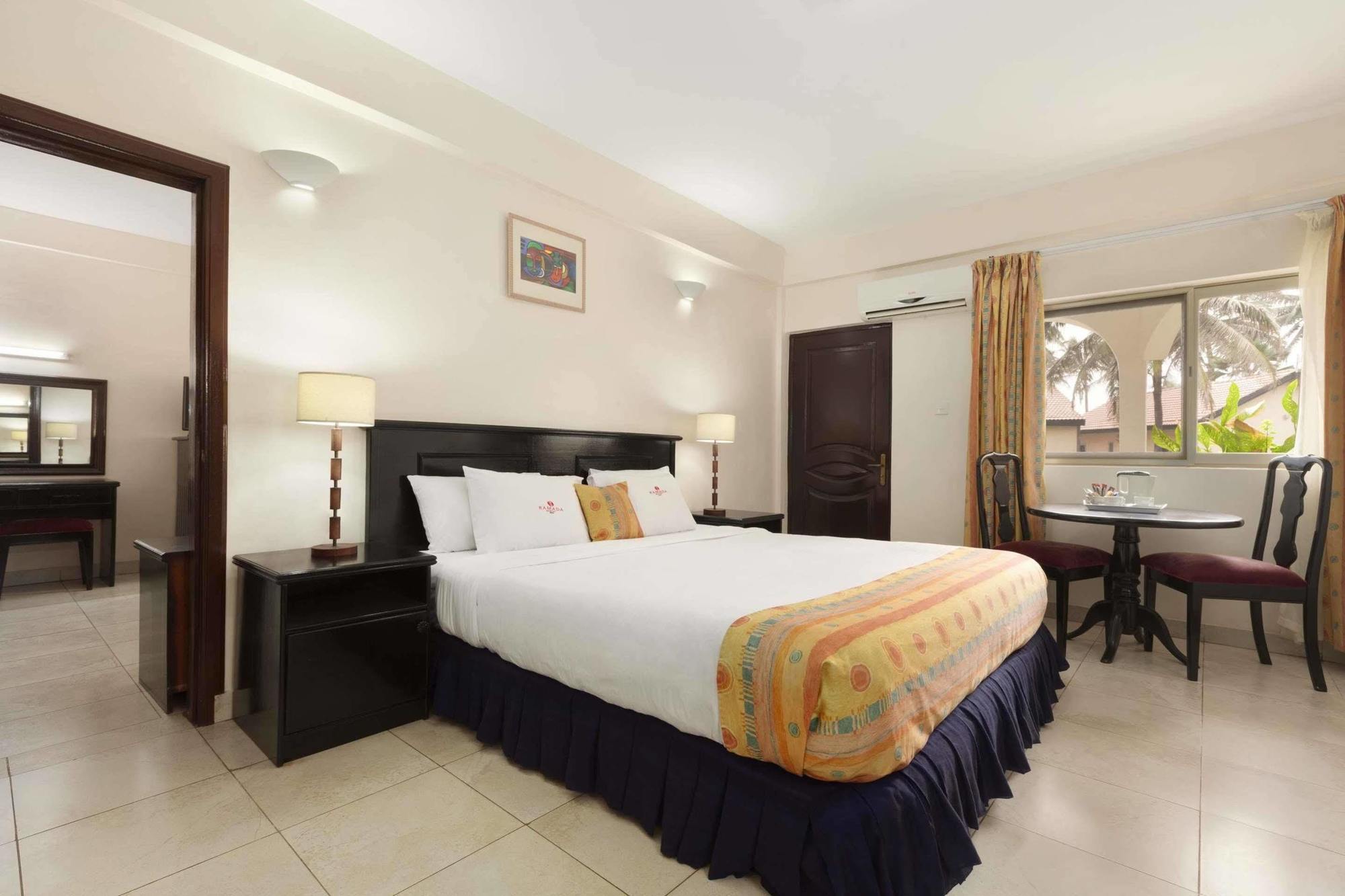 Ramada Resort Аккра Екстер'єр фото