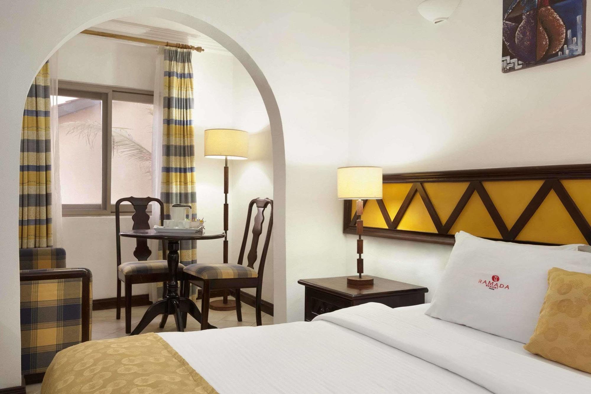 Ramada Resort Аккра Екстер'єр фото